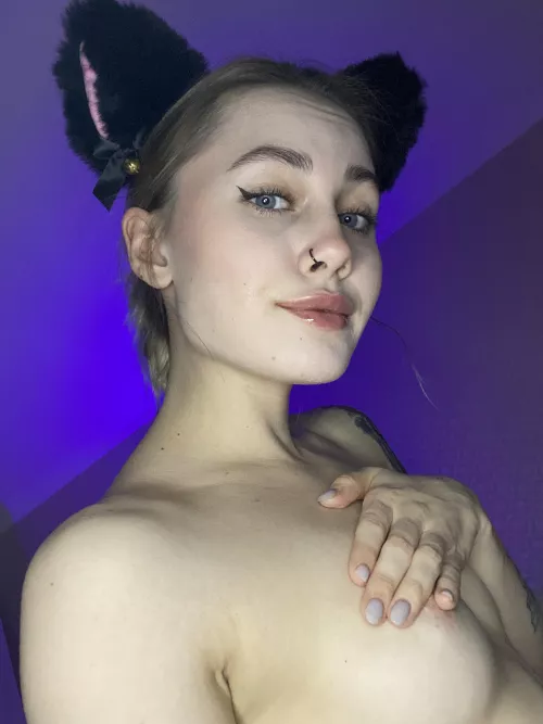 Yes Master what ever you say by SexyHottieGlowing