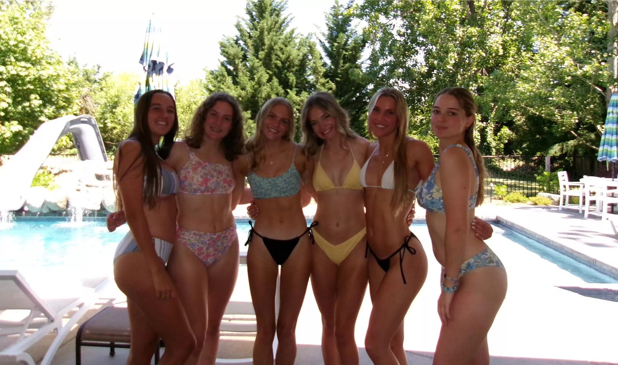 Bikini girls posted by Enough-Tax-8143