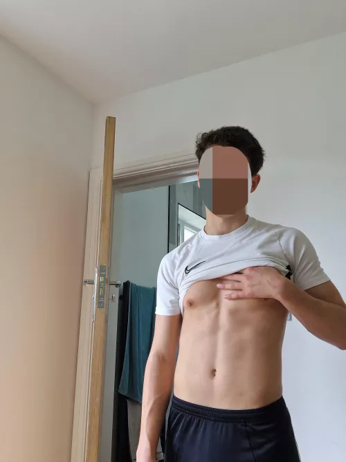 Only touch  by guirfy