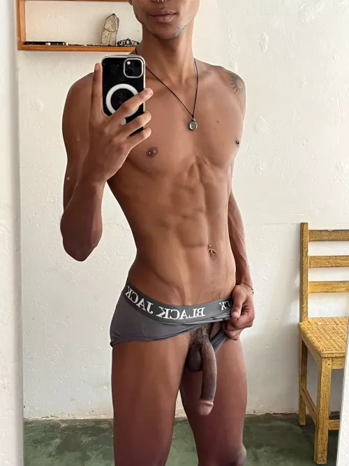 Ready to feed you 💦(23) by okelvinmalta