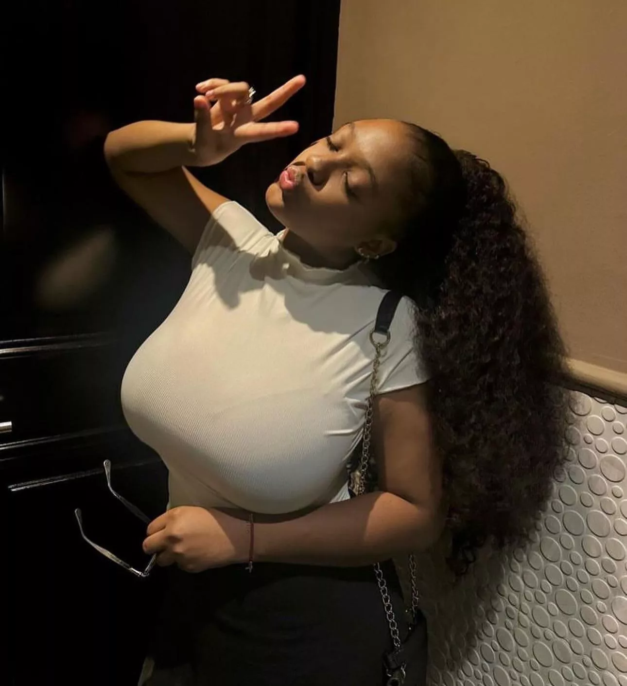 Sexy  posted by Bobbyloveboobss