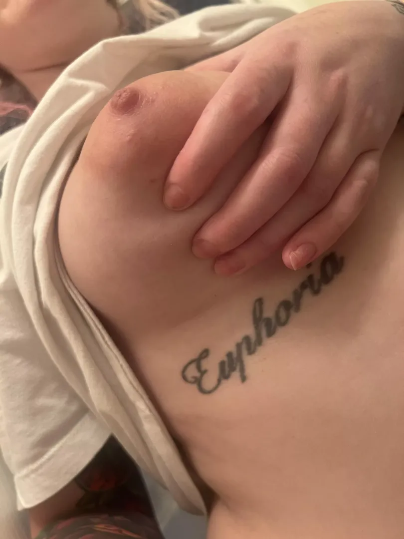 squishing my soft puffies by lucifersbbyg