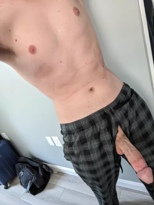 Turns out, I like people judging me 😉 by Panda_Dragon1