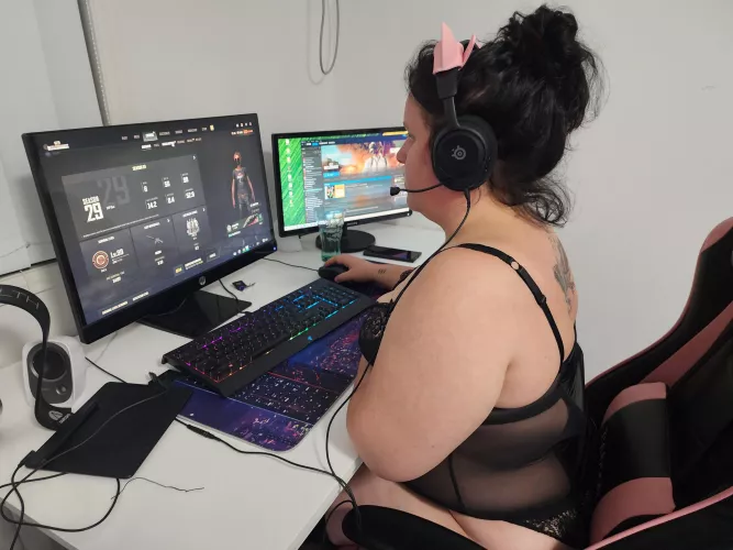 You aren't better than me. It's just your gaming chair  by DapperLavishness