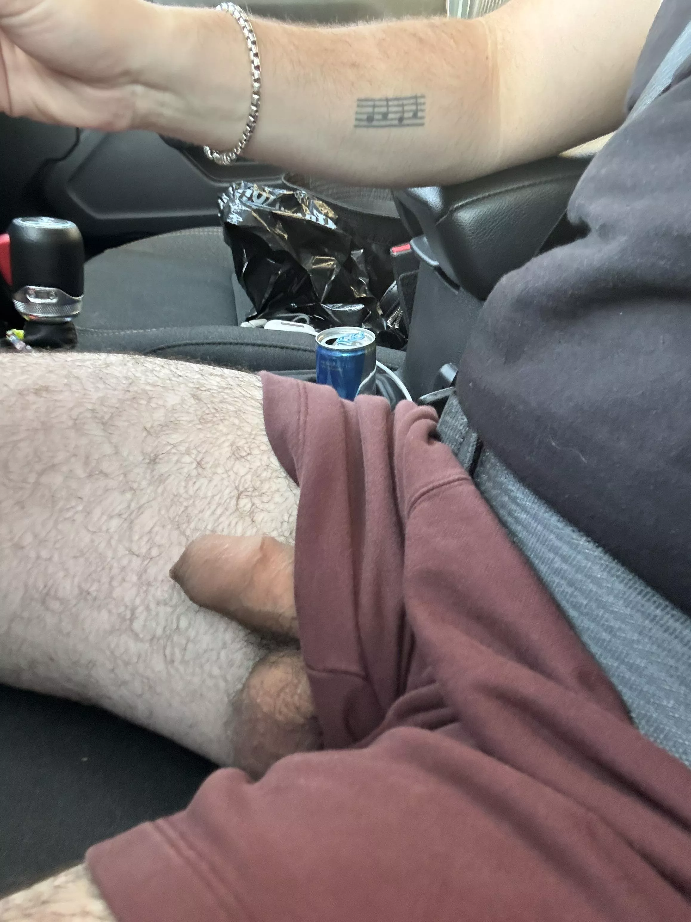 27 m Los Angeles edooo123 otters+ middle eastern + long term + bromance posted by Targagayen