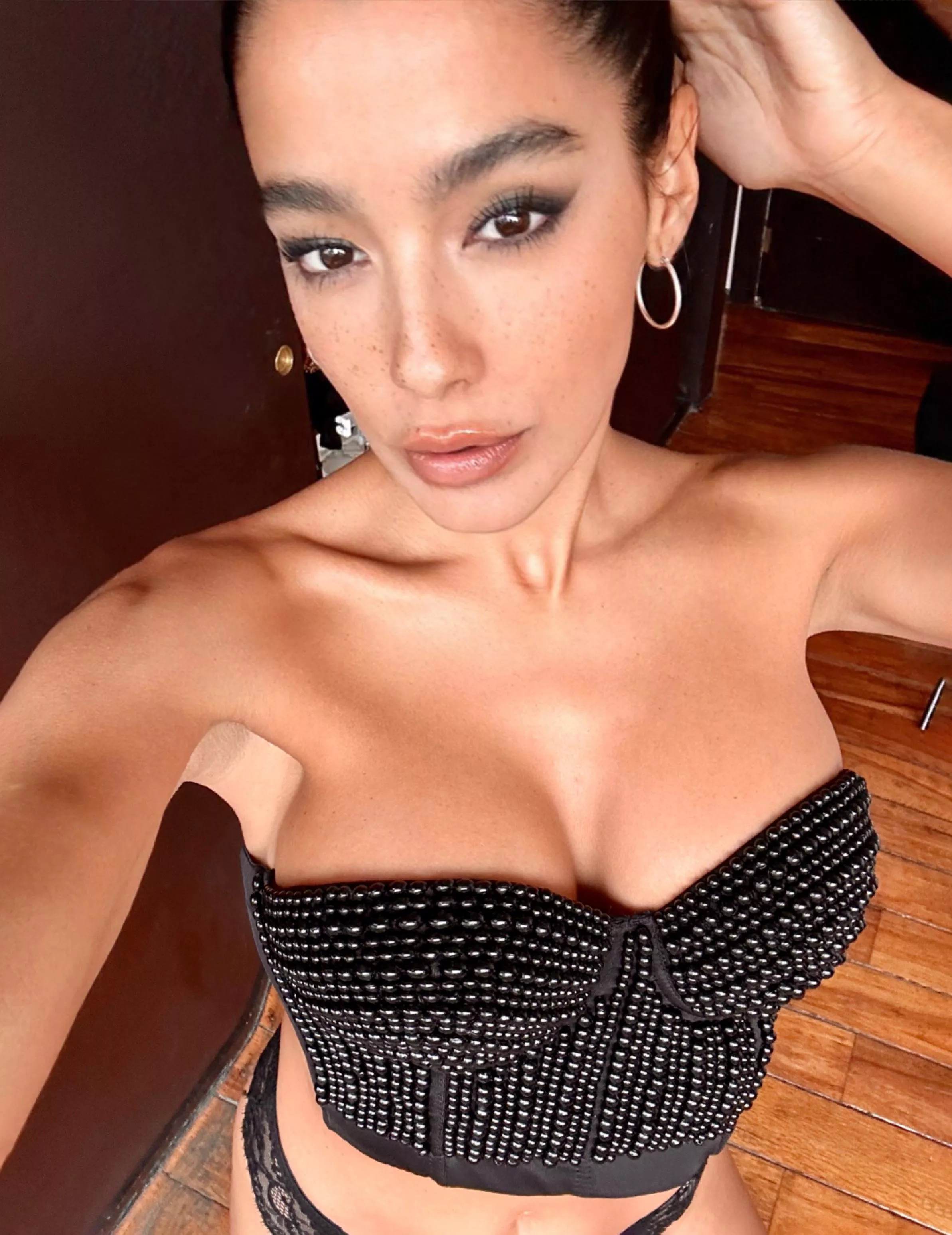 Corset cleavage for the win ;) posted by ashydeluca