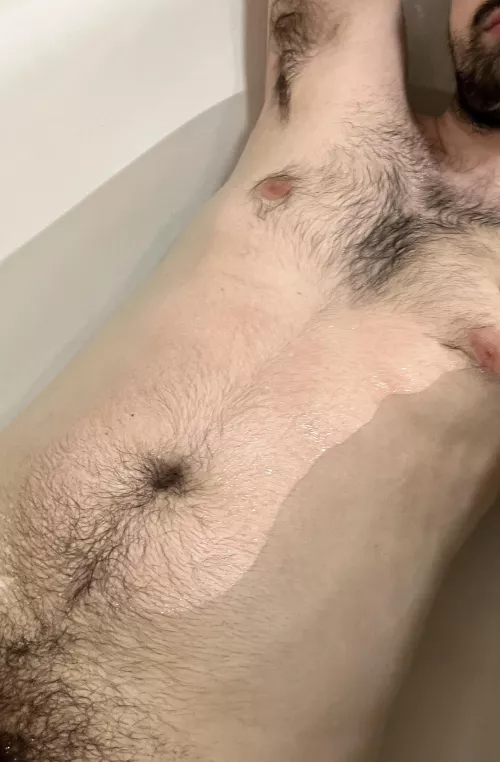 Do my alpha pits get you horny?💪🏼💦 Dms open😈 by HungYoungAlpha-