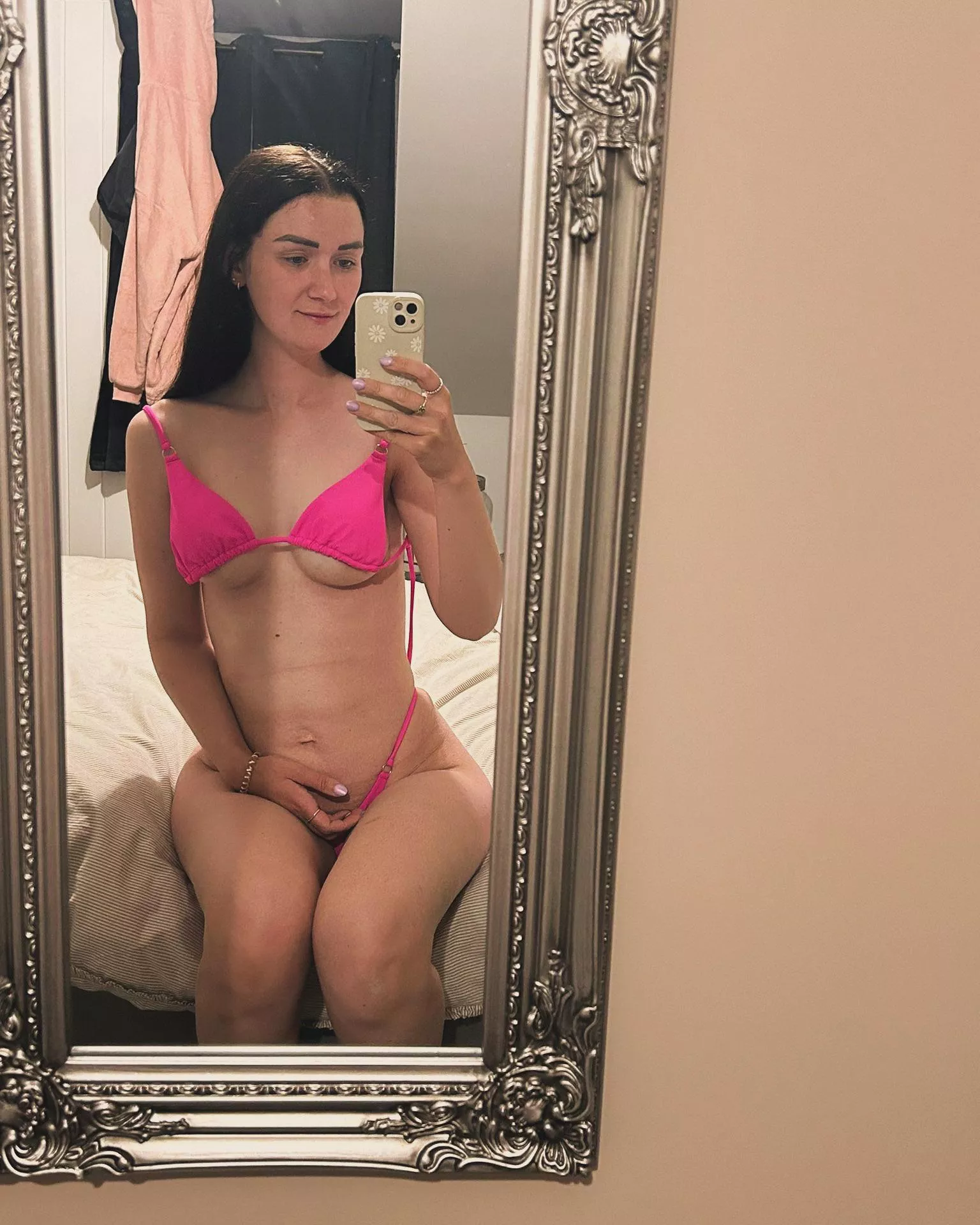 Doesn’t fit so well  posted by bella951xx