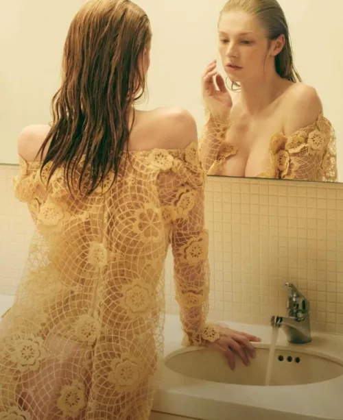 Hunter Schafer makes me feel so gay whenever I pump for her I need to pump with a bud so bad for her by biigdickjay36