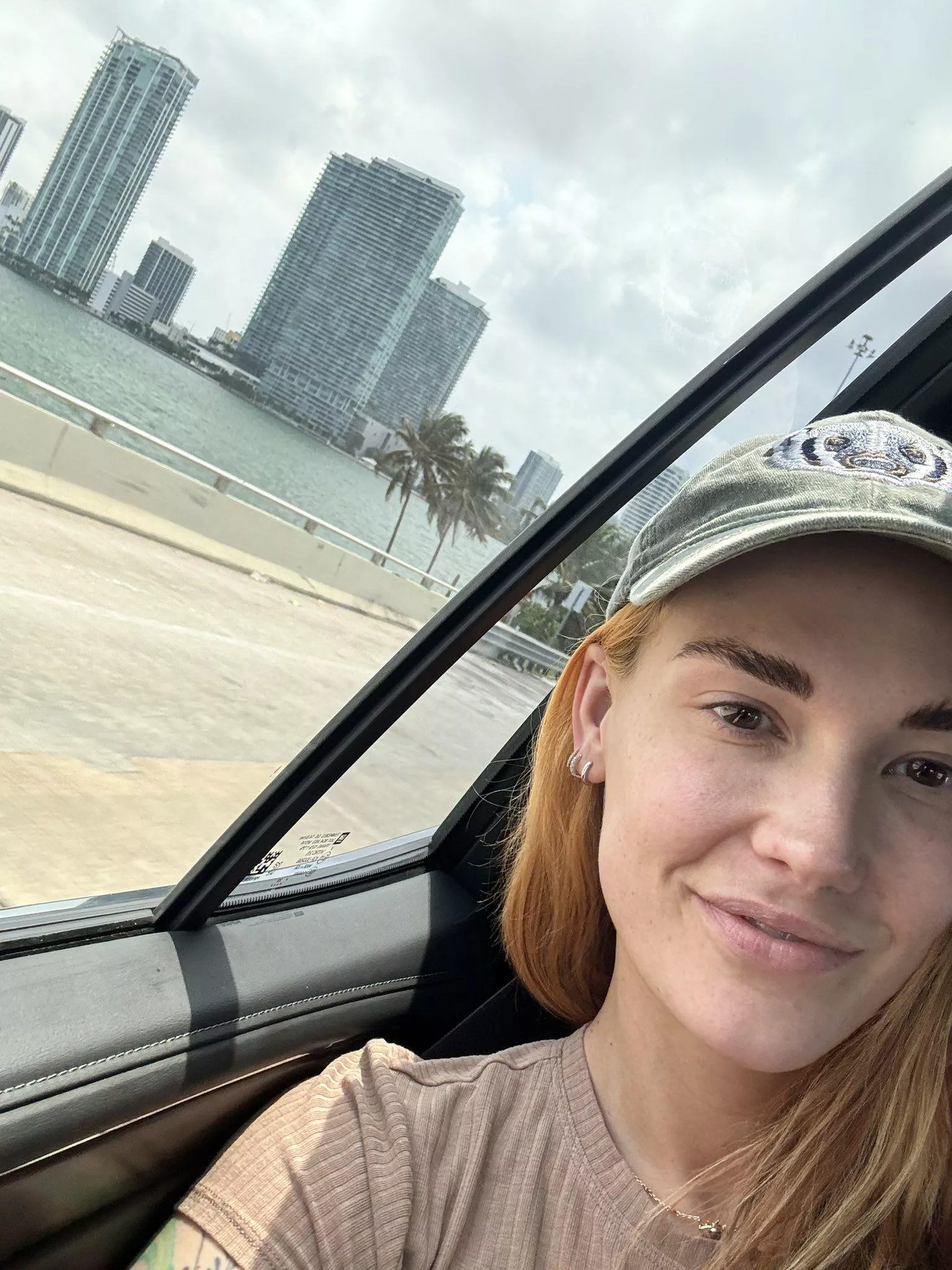 I heard you boys like no make up Siri round here posted by defnotsiri