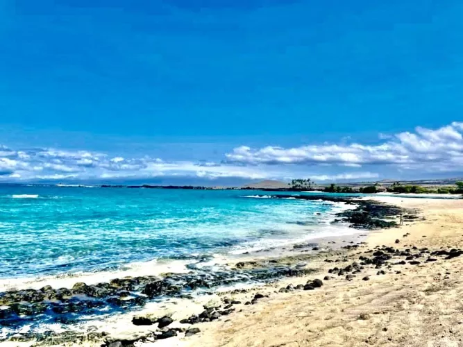 Kona, HI by alwaysreadyfor_more