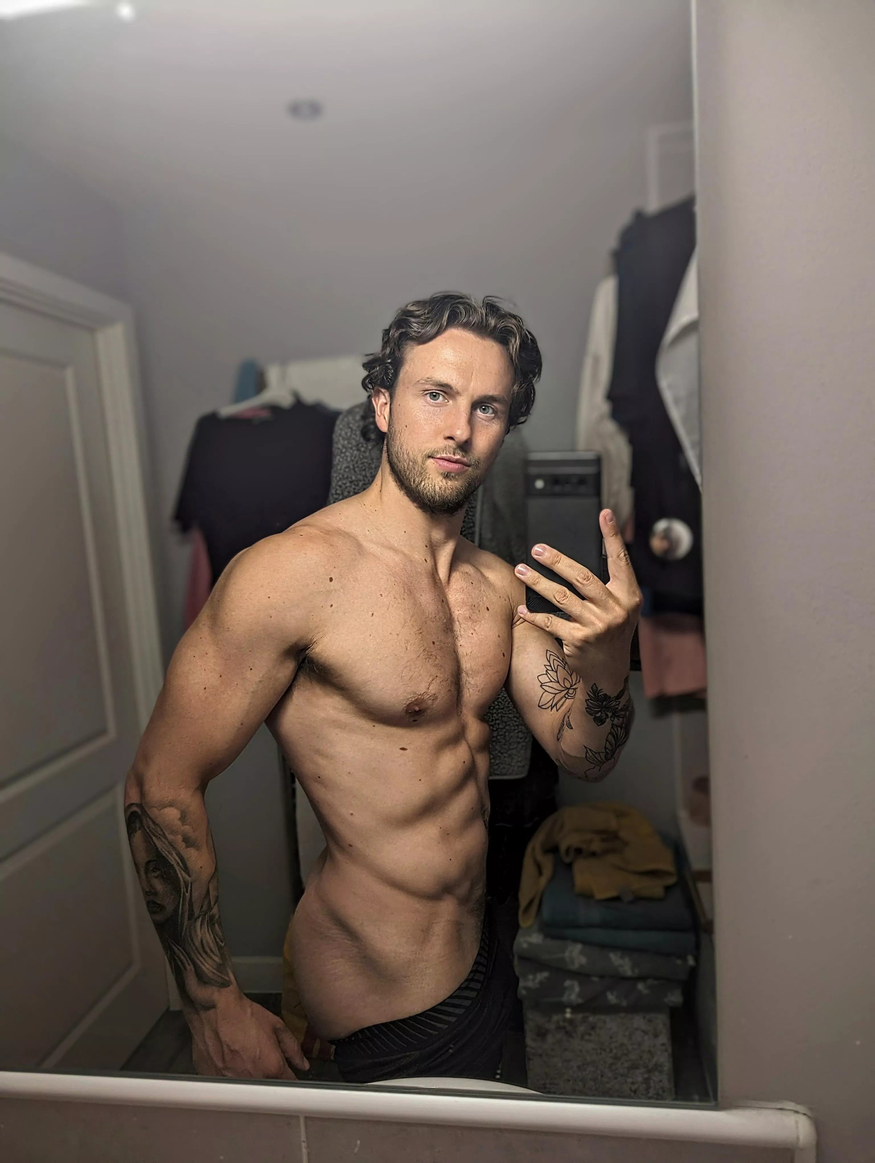 Like my shape ? 😉 posted by Old-Contribution2960