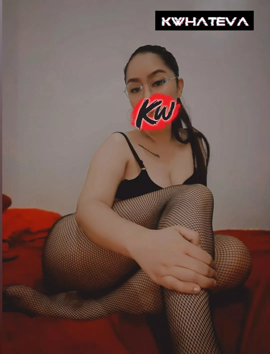 Mmm, do what you gotta do, keep me up all night. 😉(F)😋 posted by Kwhateva