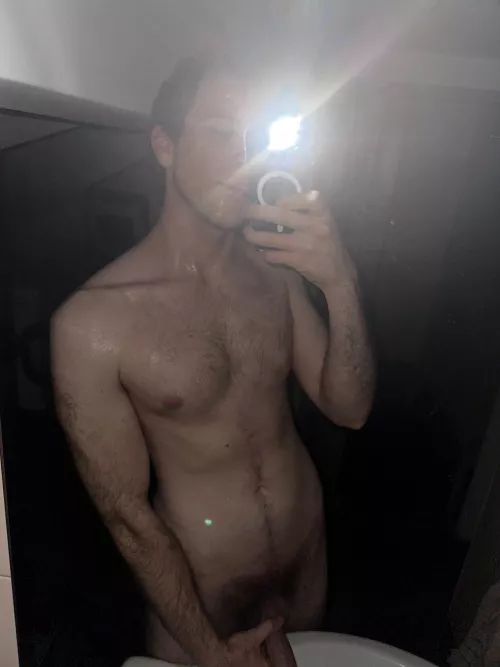 wet otter 🦦  by SeeingDoppelt