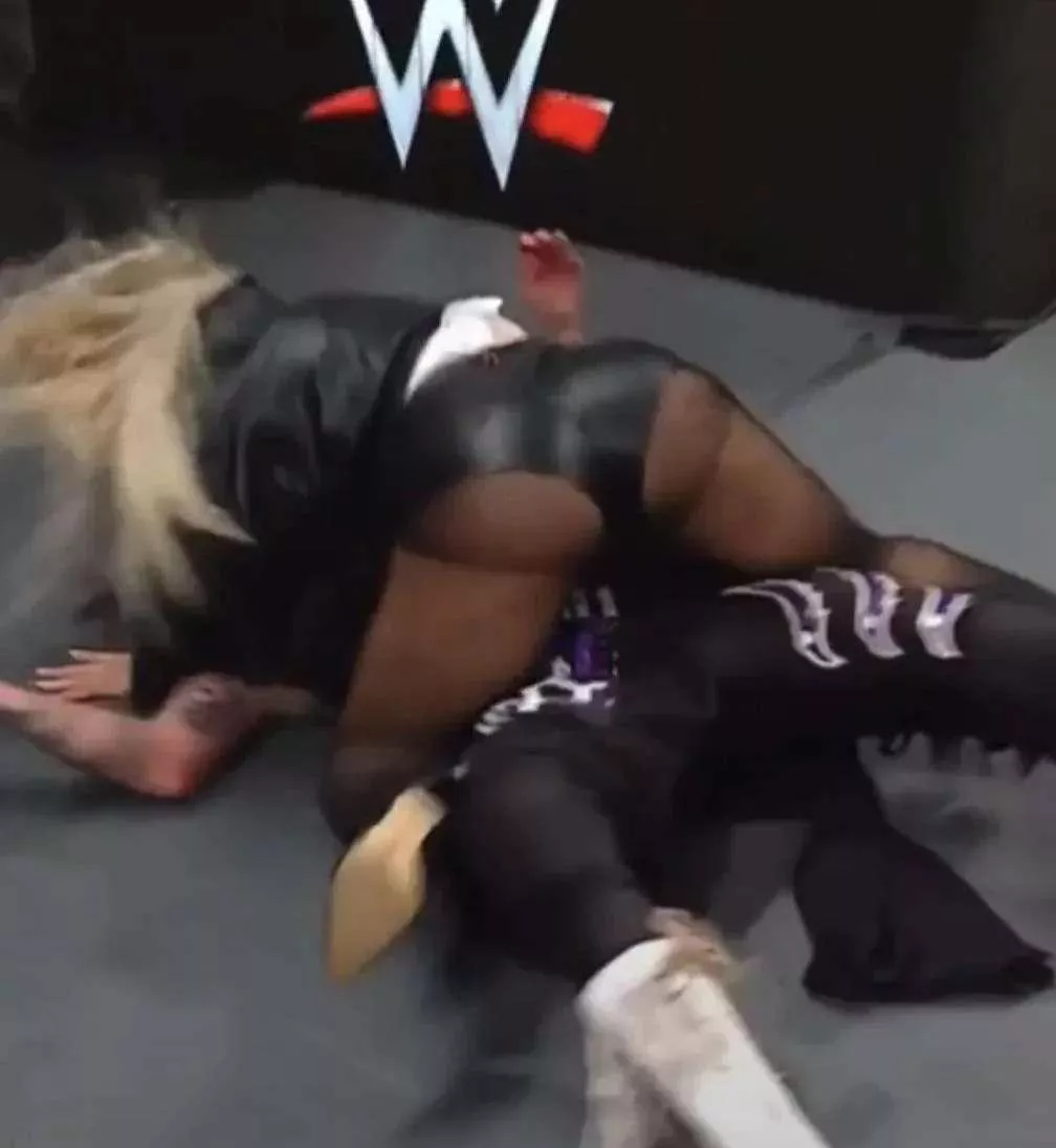 Liv Morgan posted by Alternative-Pair-898