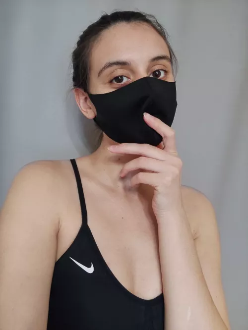 My gentle hands will be able to give you pleasure by Elisa_Wilson