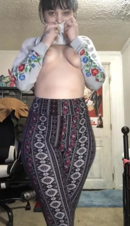 Name please ? by Natural-Pumpkin-2566