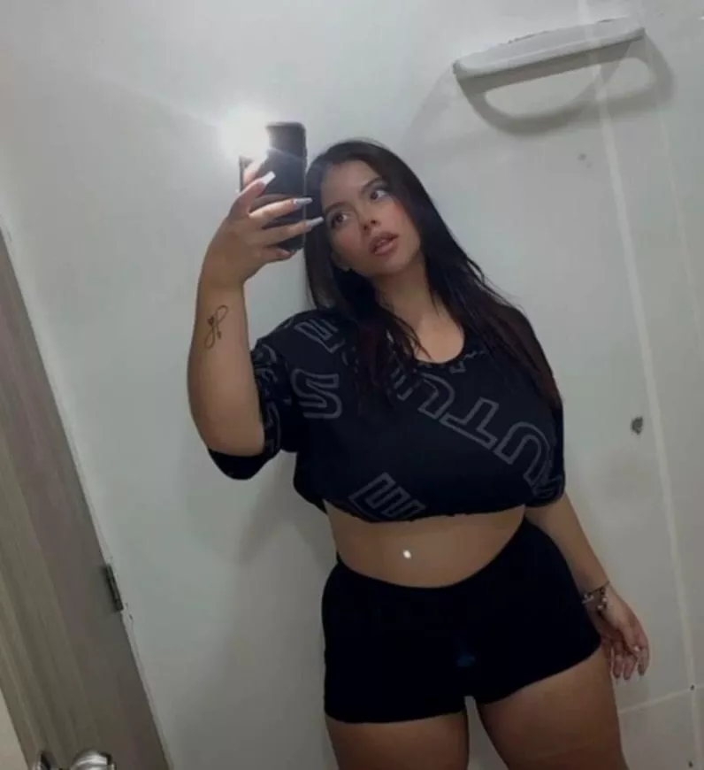 who is gonna be my lucky fan
 posted by Educationalava