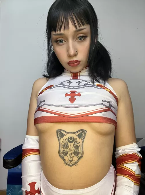 Am I wearing my crop-top too high? Don't answer that because it's not high enough. by GlamGia