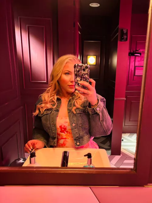 blonde and pink is such a good combo 😋💗 by pltpm