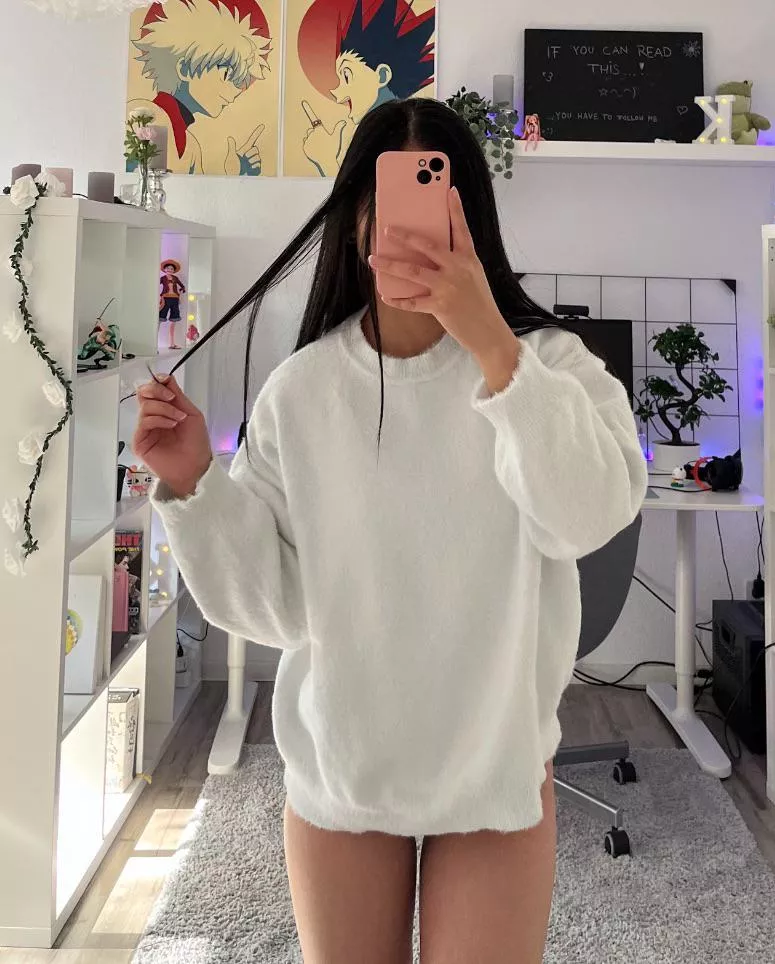 Fit for a movie night 🤭 posted by Sad_Bat6485