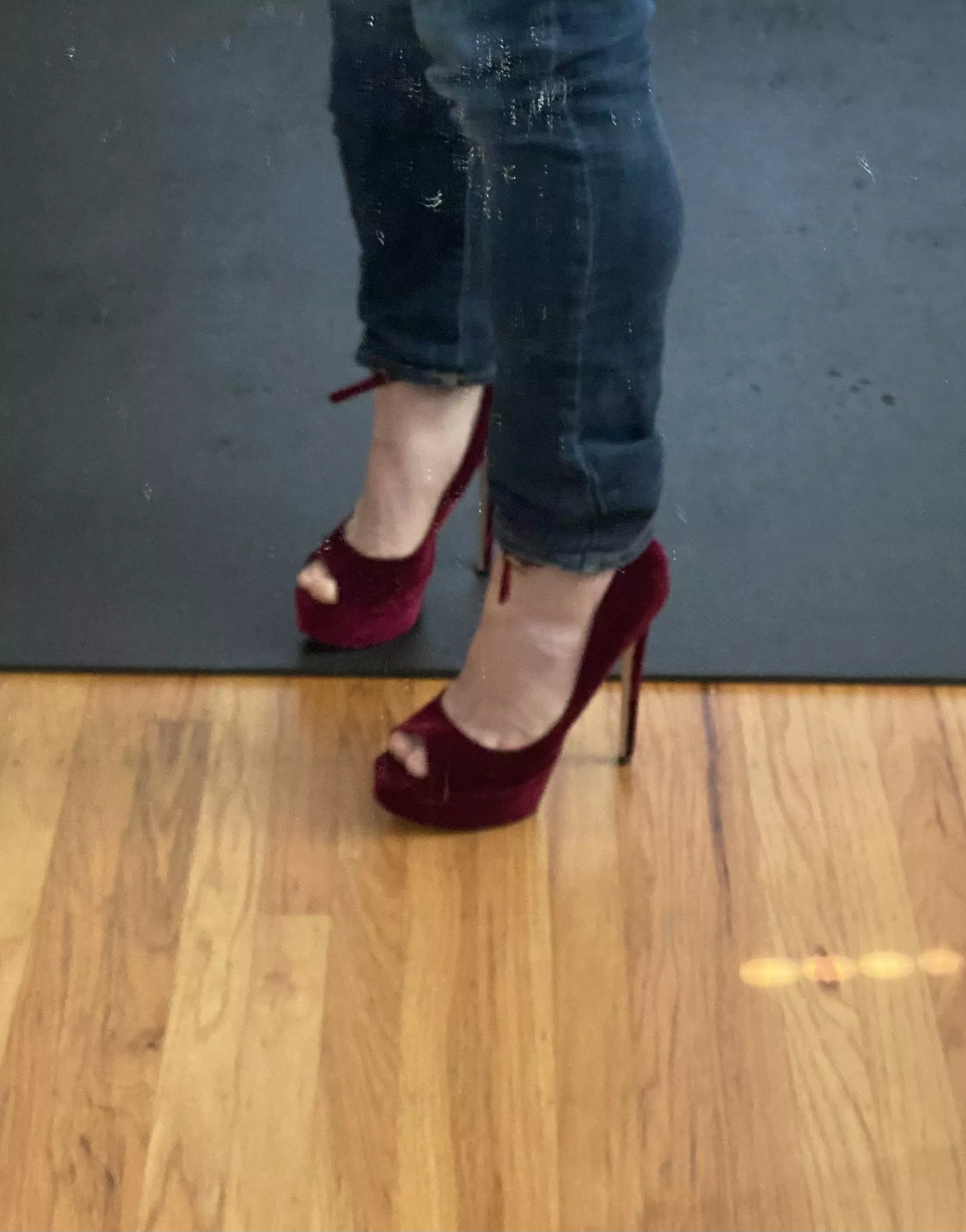 I think these are good for a Monday workday. posted by danica1313