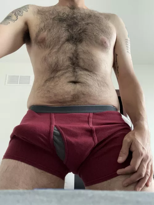 It’s impossible to contain  by Chicken_Tendies463