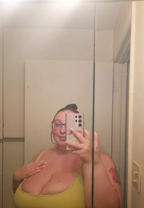 Little after swimming selfie  by sapphiremelonz