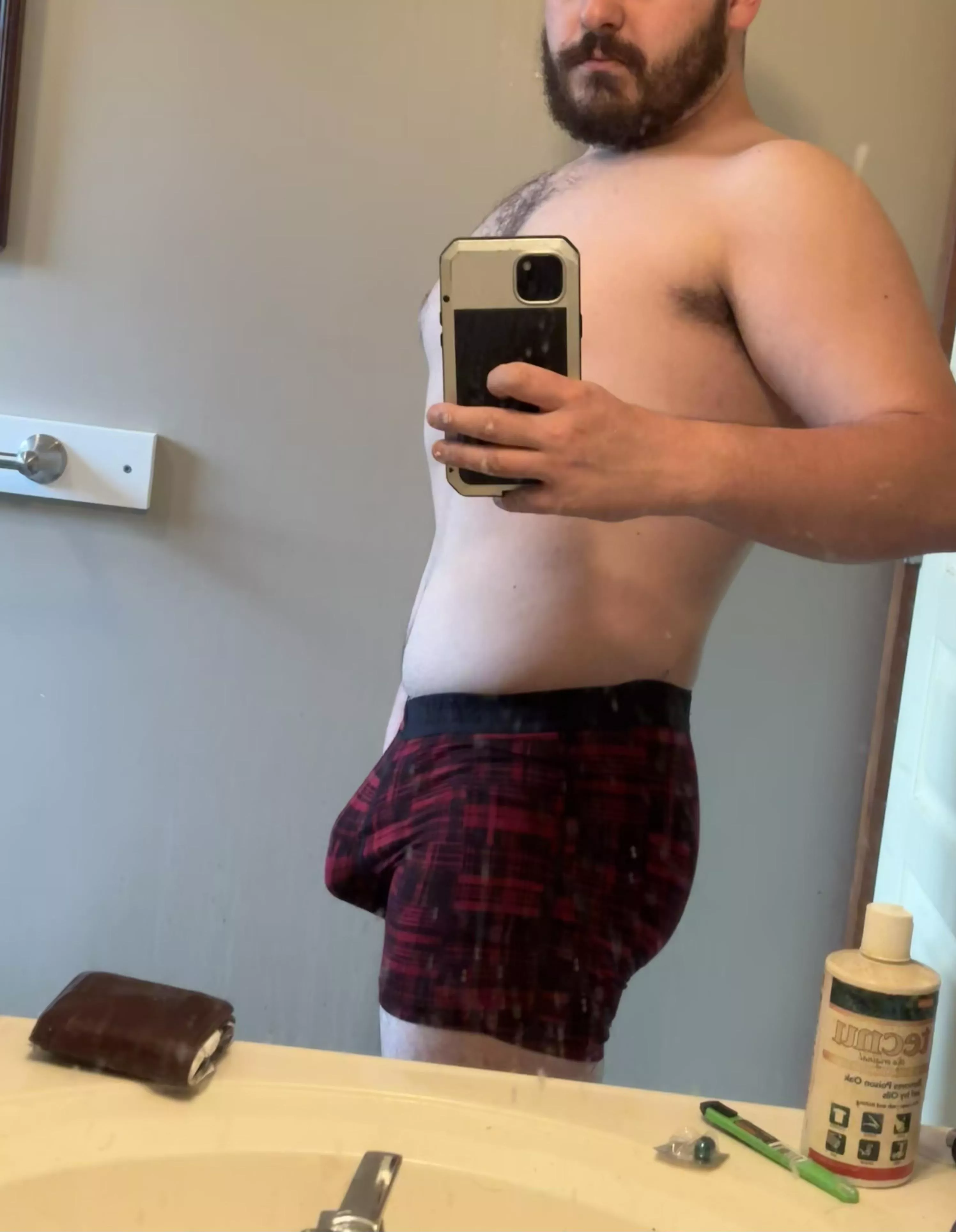 Maybe not the best for a bulge but definitely my favorite pair.  posted by Thed00defourOh