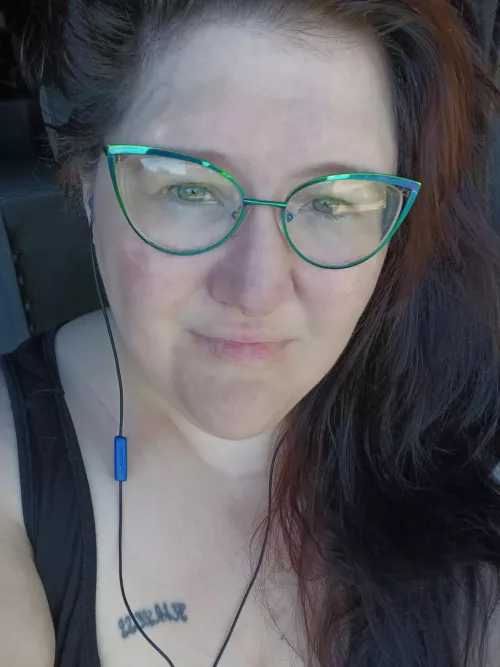 Morning reddit 🥰 by Serafina_Ruby