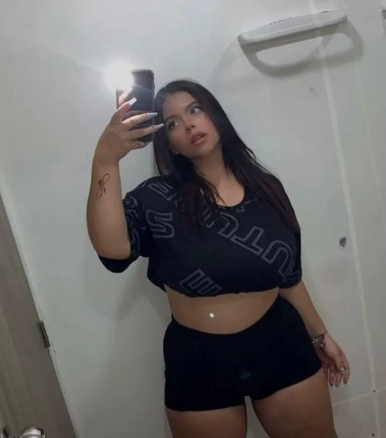 The perfect fit body to breed
 posted by Educationalava