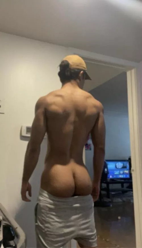 22 boy bttm looking for fit daddy / older / dom / muscley into rough verbal feet edging cnc sc: jayhadan24 by j_h12345