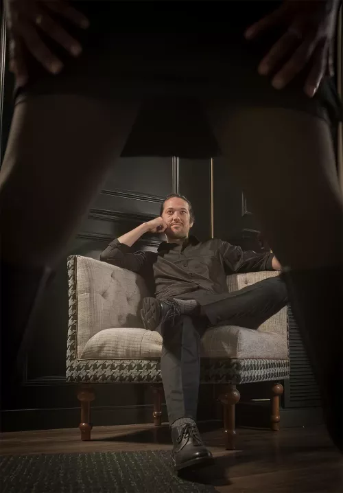 Are you tired of flakes and fakes? 38M hedonist for hot-wife…will travel by MrQwabidy