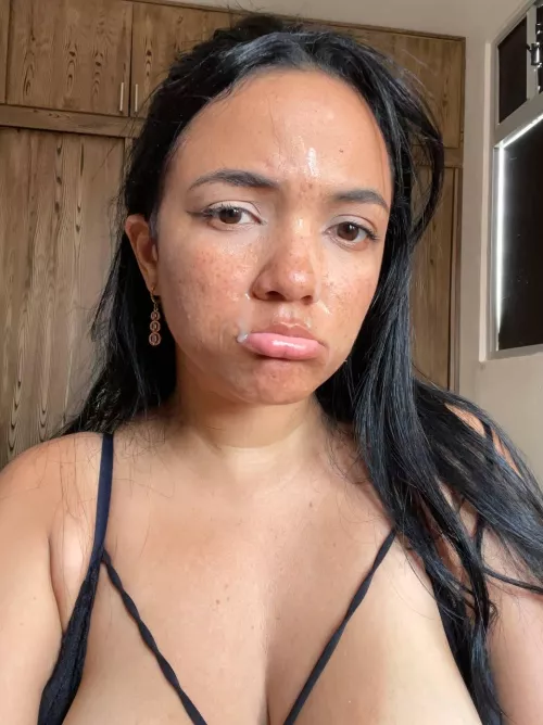 I like thick loads on my face, does that make me a good girl? by DeloresWashingtonA