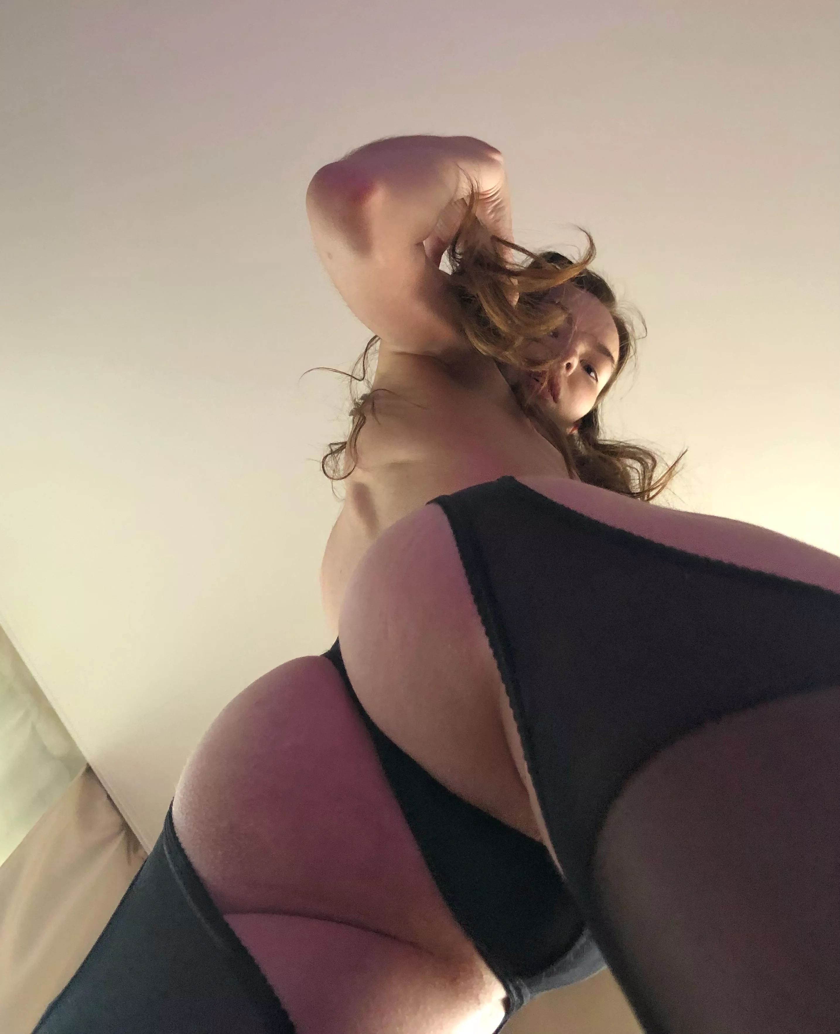 I see you're awake. Hi there! posted by Lelikit