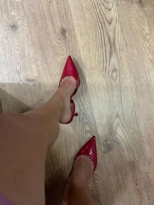 i wanna use you like my toy by strungdelorme