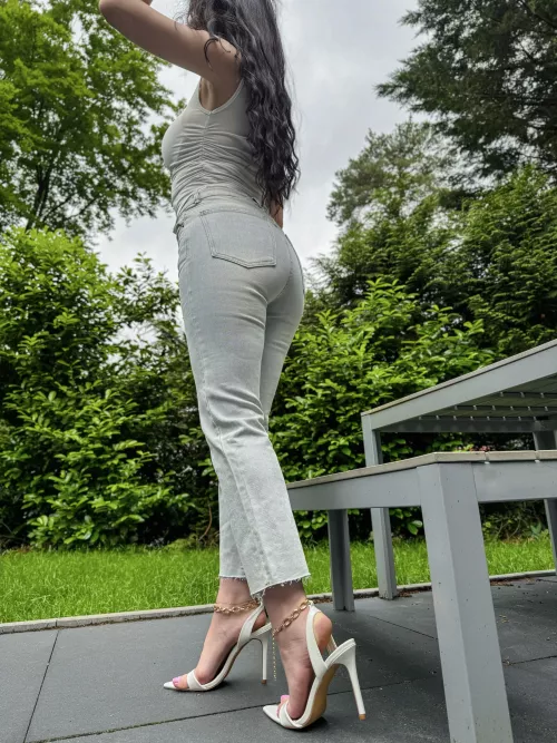 If i show up to our first date like this, will there be a second?😉😜 by Myla_feet