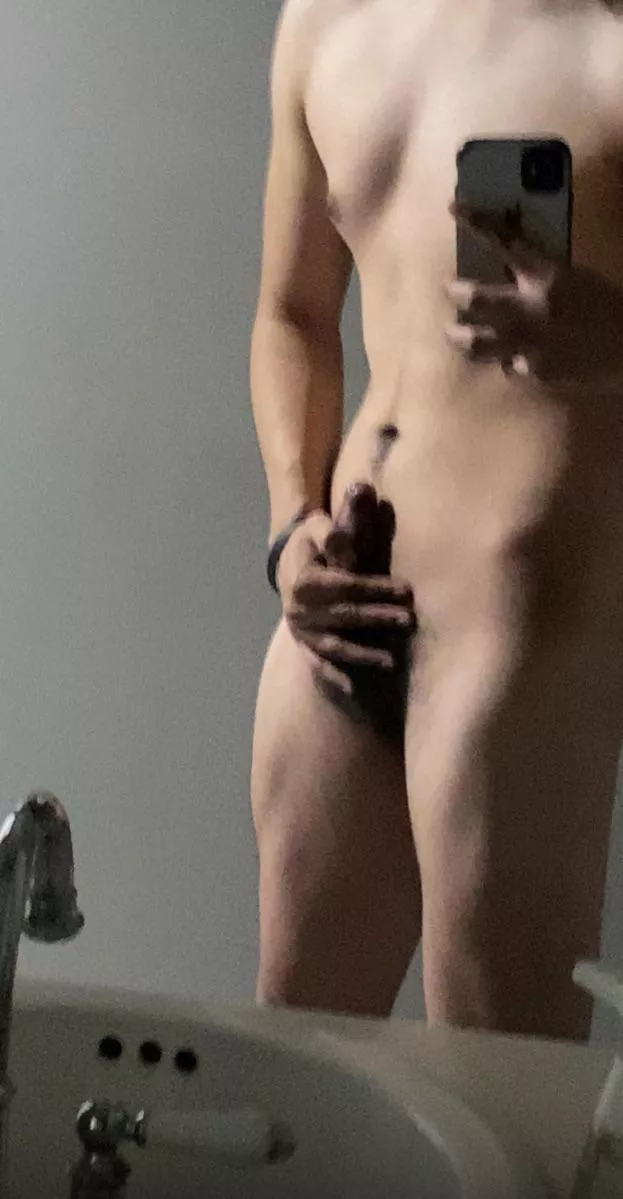 Making a group with twinks,bottoms,femboy,trans, and big dick add me oh_damnjaimev posted by Defiant_Tailor6390