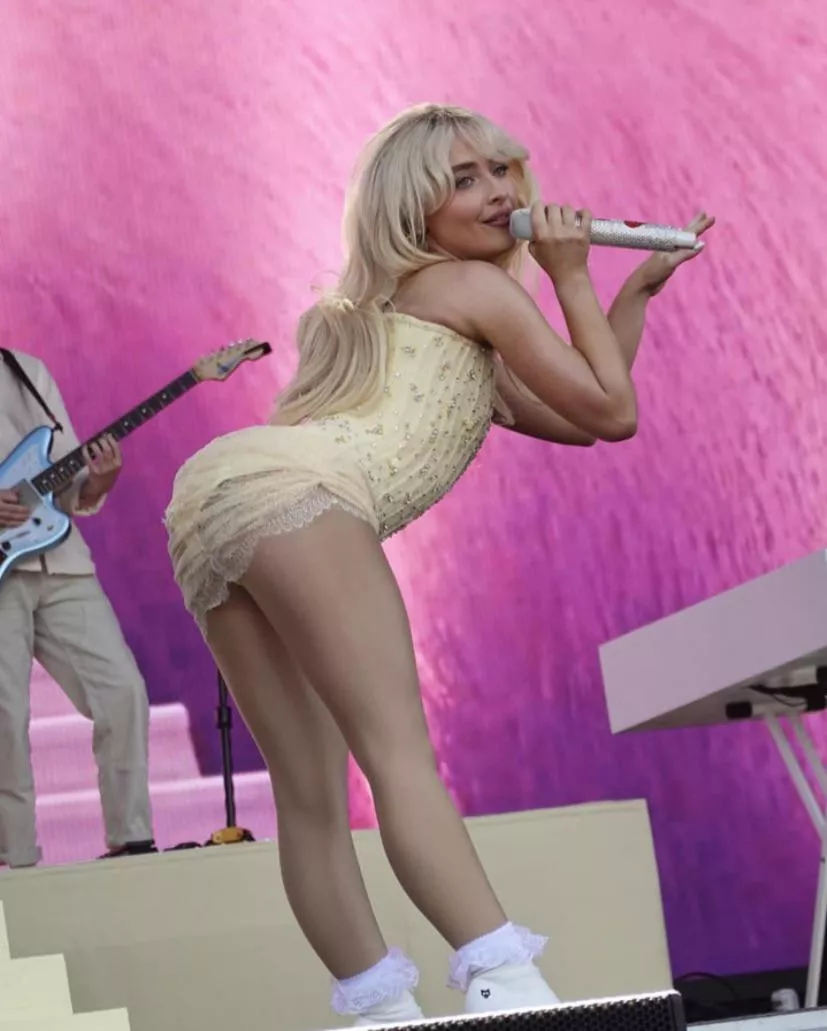 Sabrina Carpenter  posted by Adoe0722