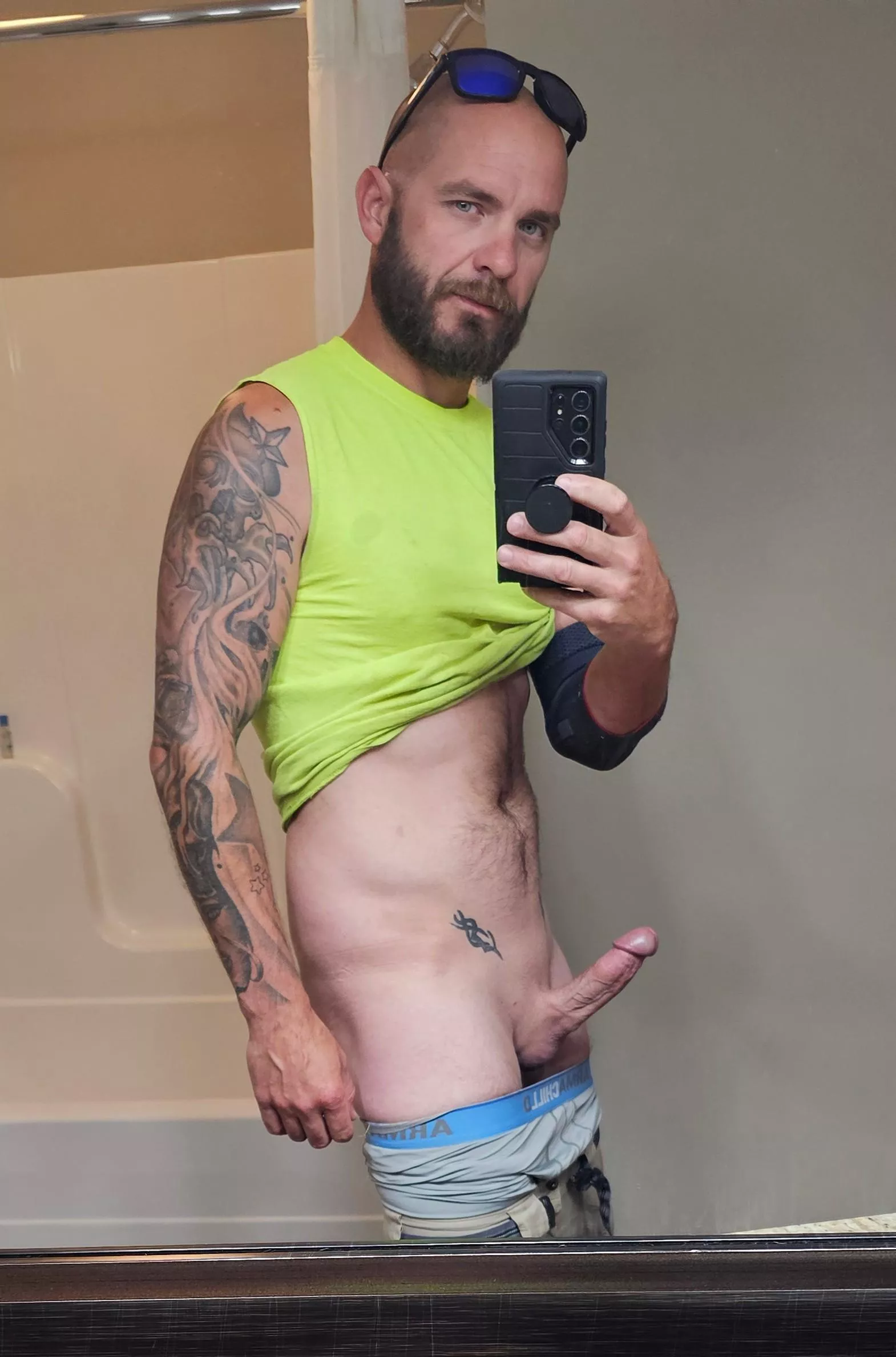 Spit, swallow, or creampie?  posted by Urnextdoorneighbors