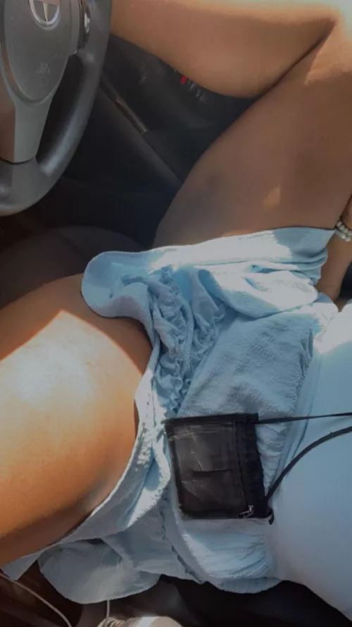 Would you eat your 24 y/o coworker on lunch instead?  by kityyyomg