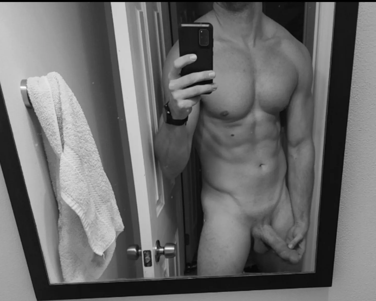 [38] surfing dad of ✌🏻 posted by Up2NoGoodBeachBro