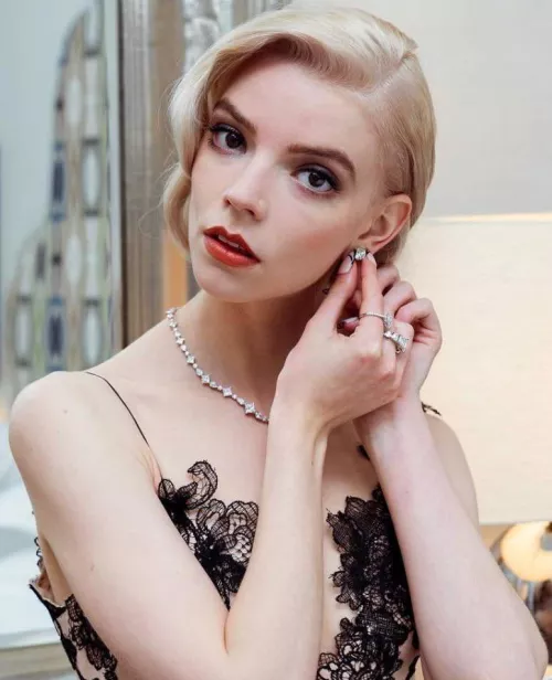 Anya Taylor-Joy by OrganicDiscount261