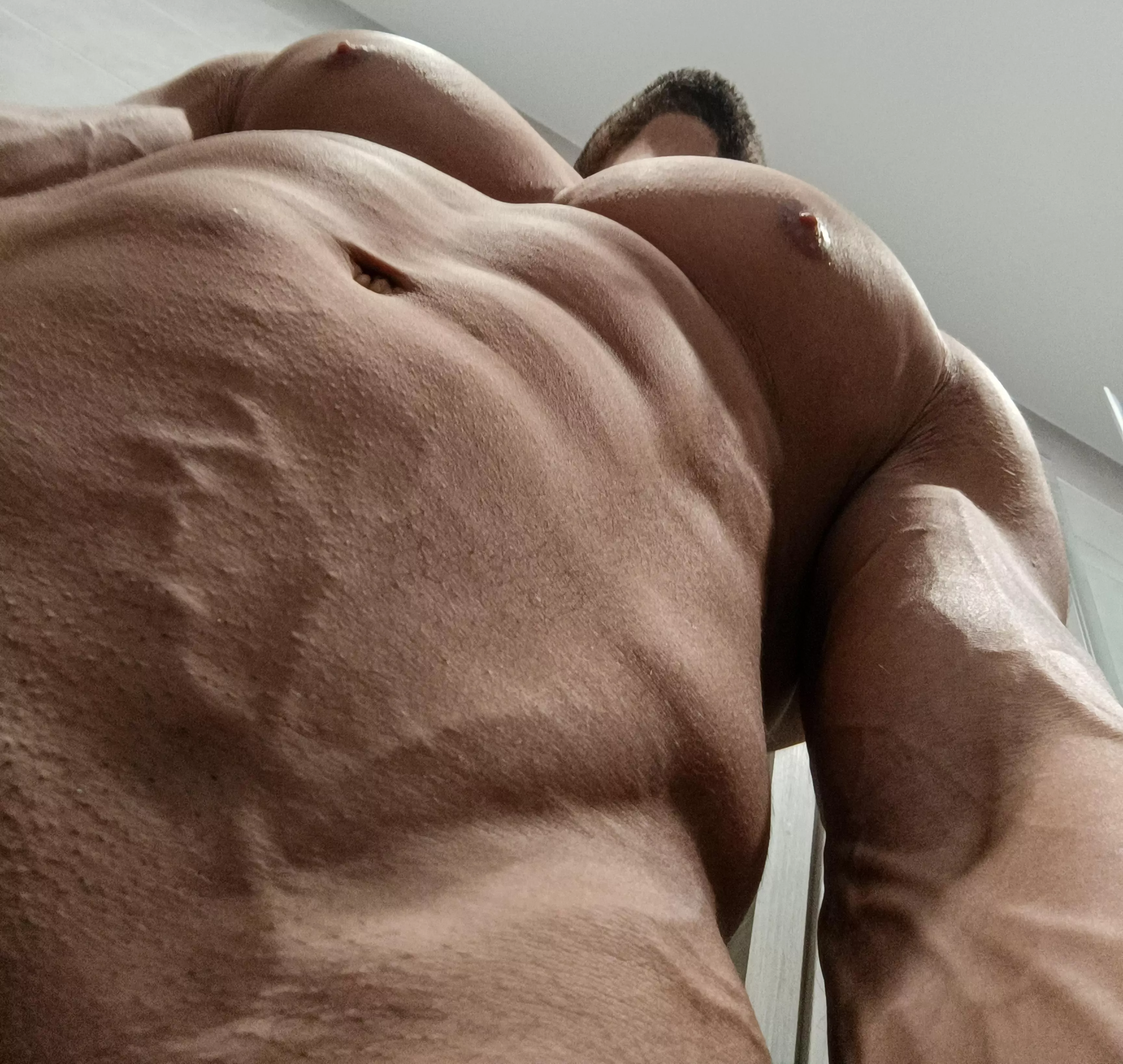 Close up to the V  posted by muscletrunks