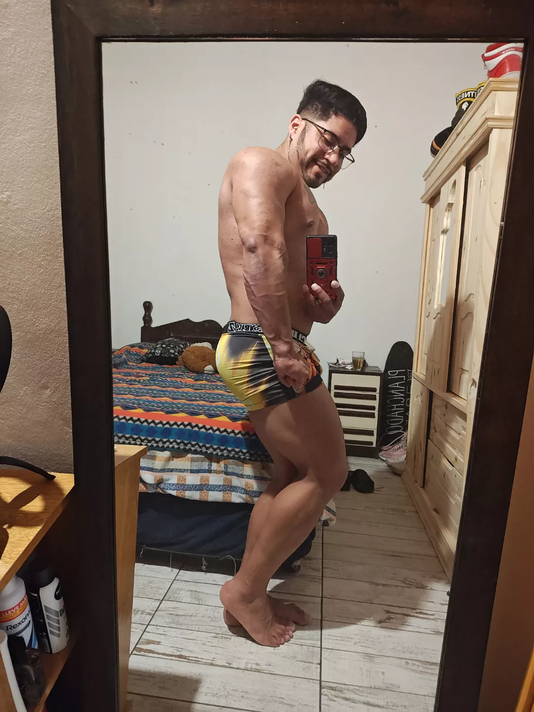 Happy friday darling 😎 posted by fit_alessandrito