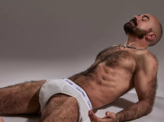 Maybe my V is a W?  by Mickloverxl