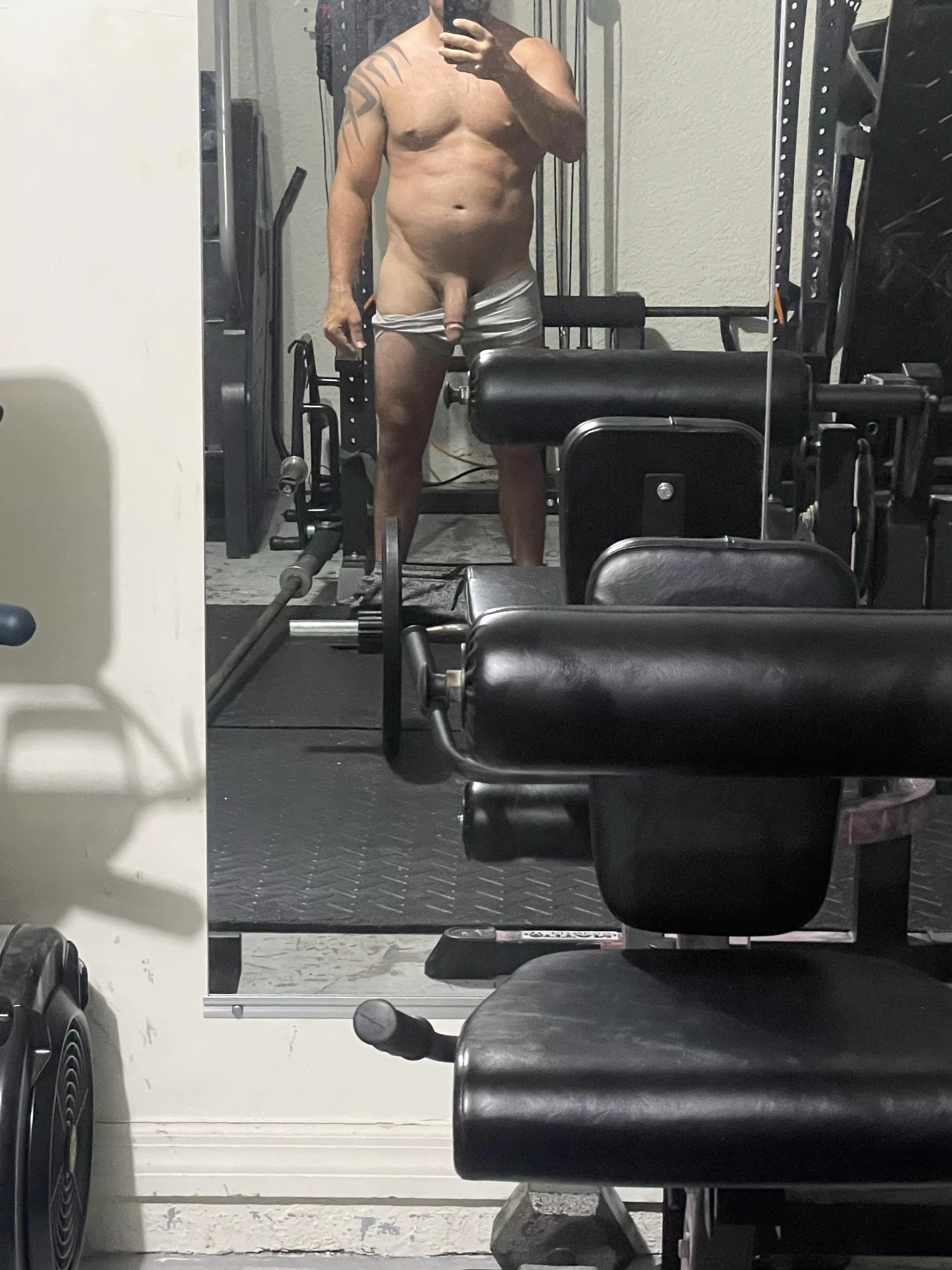 [m]orning workout posted by banditoyme