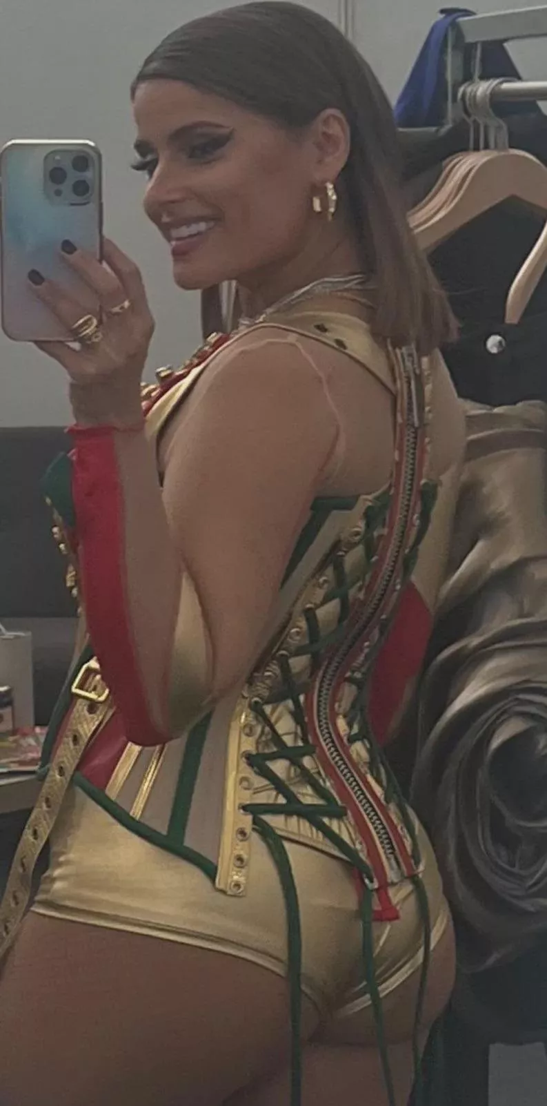 Nelly Furtado posted by CelebAssMan