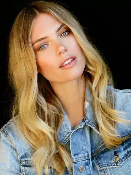 Nicole Lodl by qwer5r