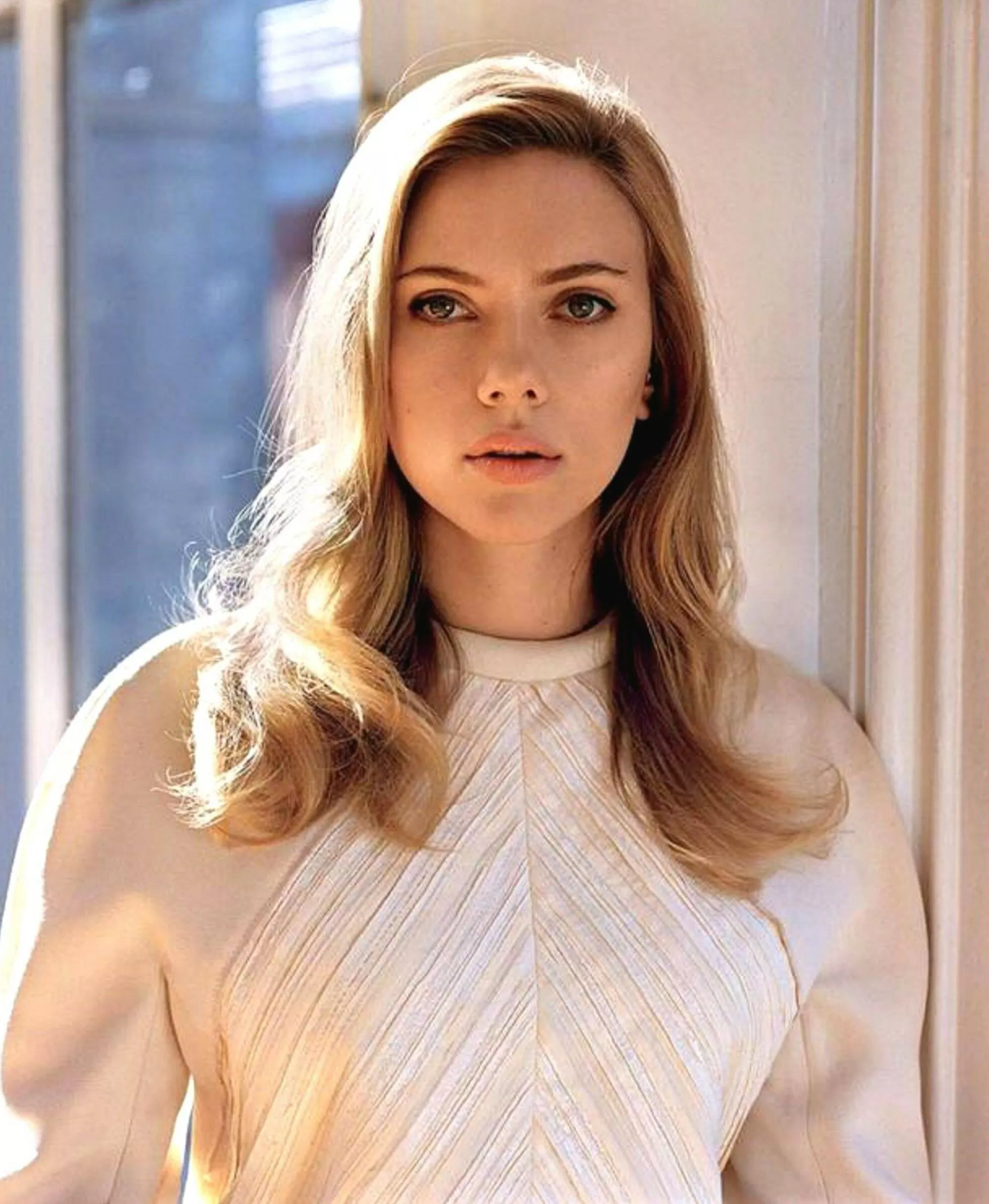 Scarlett Johansson posted by qwer5r